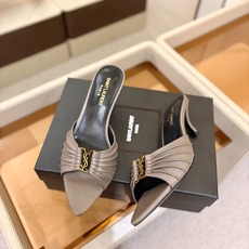 YSL「SAINT LAURENT*」 夏季新品 金属头优雅大气高跟凉鞋——————————全新春夏系列 YSL「SAINT LAURENT*」 夏季新品 金属头优雅大气高跟凉鞋——————————全新春夏系列