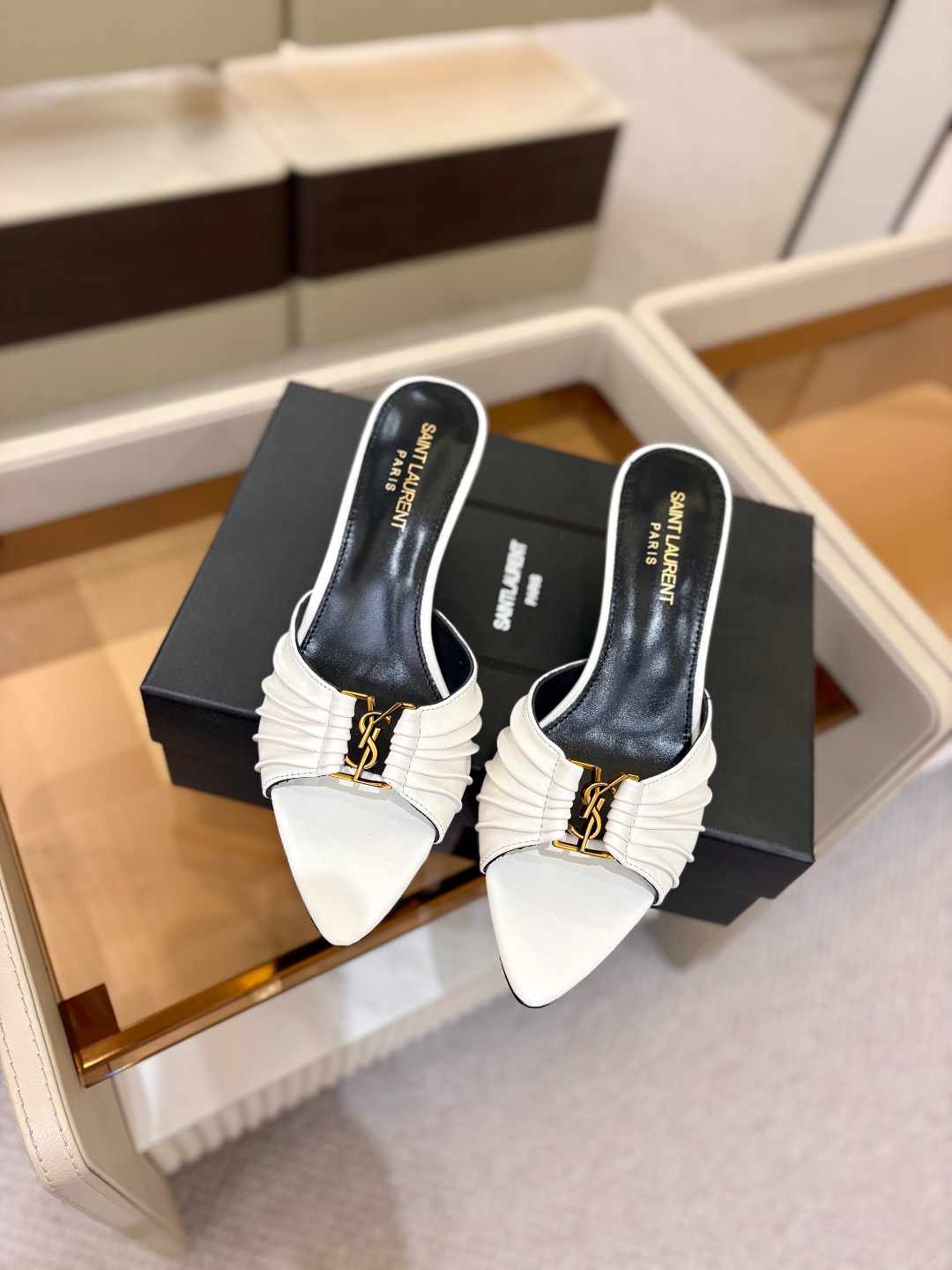 YSL「SAINT LAURENT*」 夏季新品 金属头优雅大气高跟凉鞋——————————全新春夏系列