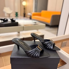 YSL「SAINT LAURENT*」 夏季新品 金属头优雅大气高跟凉鞋——————————全新春夏系列 YSL「SAINT LAURENT*」 夏季新品 金属头优雅大气高跟凉鞋——————————全新春夏系列
