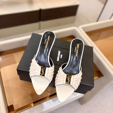YSL「SAINT LAURENT*」 夏季新品 金属头优雅大气高跟凉鞋——————————全新春夏系列 YSL「SAINT LAURENT*」 夏季新品 金属头优雅大气高跟凉鞋——————————全新春夏系列