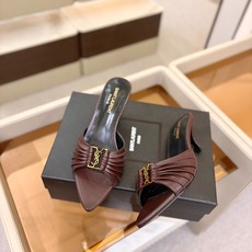 YSL「SAINT LAURENT*」 夏季新品 金属头优雅大气高跟凉鞋——————————全新春夏系列 YSL「SAINT LAURENT*」 夏季新品 金属头优雅大气高跟凉鞋——————————全新春夏系列