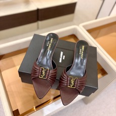 YSL「SAINT LAURENT*」 夏季新品 金属头优雅大气高跟凉鞋——————————全新春夏系列 YSL「SAINT LAURENT*」 夏季新品 金属头优雅大气高跟凉鞋——————————全新春夏系列