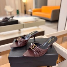 YSL「SAINT LAURENT*」 夏季新品 金属头优雅大气高跟凉鞋——————————全新春夏系列 YSL「SAINT LAURENT*」 夏季新品 金属头优雅大气高跟凉鞋——————————全新春夏系列