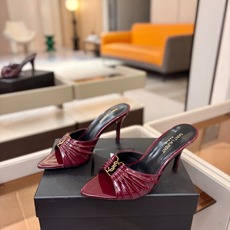 YSL「SAINT LAURENT*」 夏季新品 金属头优雅大气高跟凉鞋——————————全新春夏系列 YSL「SAINT LAURENT*」 夏季新品 金属头优雅大气高跟凉鞋——————————全新春夏系列