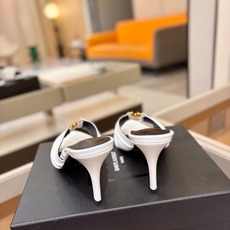 YSL「SAINT LAURENT*」 夏季新品 金属头优雅大气高跟凉鞋——————————全新春夏系列 YSL「SAINT LAURENT*」 夏季新品 金属头优雅大气高跟凉鞋——————————全新春夏系列