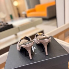 YSL「SAINT LAURENT*」 夏季新品 金属头优雅大气高跟凉鞋——————————全新春夏系列 YSL「SAINT LAURENT*」 夏季新品 金属头优雅大气高跟凉鞋——————————全新春夏系列