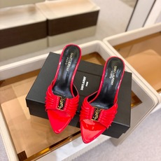 YSL「SAINT LAURENT*」 夏季新品 金属头优雅大气高跟凉鞋——————————全新春夏系列 YSL「SAINT LAURENT*」 夏季新品 金属头优雅大气高跟凉鞋——————————全新春夏系列