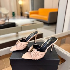 YSL「SAINT LAURENT*」 夏季新品 金属头优雅大气高跟凉鞋——————————全新春夏系列 YSL「SAINT LAURENT*」 夏季新品 金属头优雅大气高跟凉鞋——————————全新春夏系列