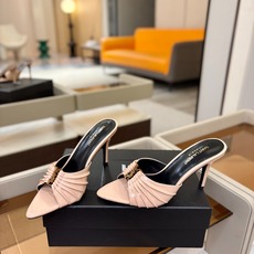 YSL「SAINT LAURENT*」 夏季新品 金属头优雅大气高跟凉鞋——————————全新春夏系列 YSL「SAINT LAURENT*」 夏季新品 金属头优雅大气高跟凉鞋——————————全新春夏系列