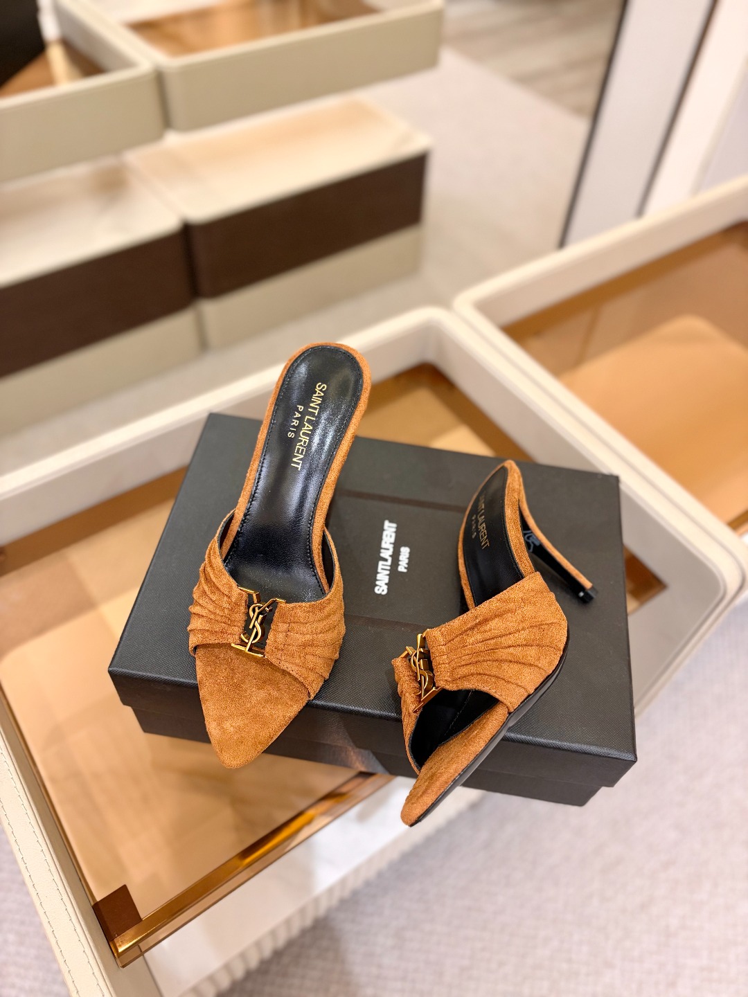 YSL「SAINT LAURENT*」 夏季新品 金属头优雅大气高跟凉鞋——————————全新春夏系列