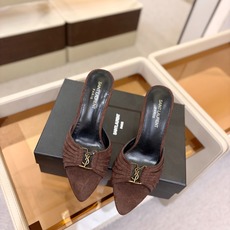 YSL「SAINT LAURENT*」 夏季新品 金属头优雅大气高跟凉鞋——————————全新春夏系列 YSL「SAINT LAURENT*」 夏季新品 金属头优雅大气高跟凉鞋——————————全新春夏系列