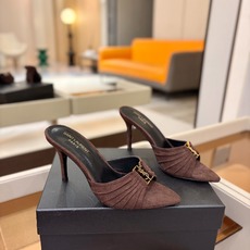YSL「SAINT LAURENT*」 夏季新品 金属头优雅大气高跟凉鞋——————————全新春夏系列 YSL「SAINT LAURENT*」 夏季新品 金属头优雅大气高跟凉鞋——————————全新春夏系列