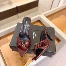 YSL「SAINT LAURENT*」 夏季新品 金属头优雅大气高跟凉鞋——————————全新春夏系列 YSL「SAINT LAURENT*」 夏季新品 金属头优雅大气高跟凉鞋——————————全新春夏系列