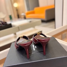YSL「SAINT LAURENT*」 夏季新品 金属头优雅大气高跟凉鞋——————————全新春夏系列 YSL「SAINT LAURENT*」 夏季新品 金属头优雅大气高跟凉鞋——————————全新春夏系列