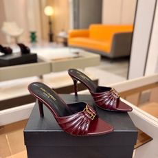 YSL「SAINT LAURENT*」 夏季新品 金属头优雅大气高跟凉鞋——————————全新春夏系列 YSL「SAINT LAURENT*」 夏季新品 金属头优雅大气高跟凉鞋——————————全新春夏系列