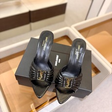 YSL「SAINT LAURENT*」 夏季新品 金属头优雅大气高跟凉鞋——————————全新春夏系列 YSL「SAINT LAURENT*」 夏季新品 金属头优雅大气高跟凉鞋——————————全新春夏系列