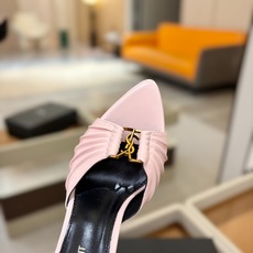 YSL「SAINT LAURENT*」 夏季新品 金属头优雅大气高跟凉鞋——————————全新春夏系列 YSL「SAINT LAURENT*」 夏季新品 金属头优雅大气高跟凉鞋——————————全新春夏系列