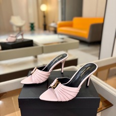 YSL「SAINT LAURENT*」 夏季新品 金属头优雅大气高跟凉鞋——————————全新春夏系列 YSL「SAINT LAURENT*」 夏季新品 金属头优雅大气高跟凉鞋——————————全新春夏系列
