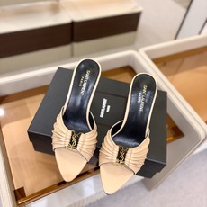 YSL「SAINT LAURENT*」 夏季新品 金属头优雅大气高跟凉鞋——————————全新春夏系列 YSL「SAINT LAURENT*」 夏季新品 金属头优雅大气高跟凉鞋——————————全新春夏系列