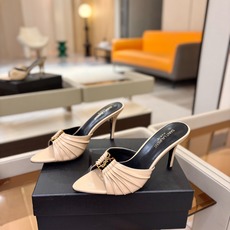 YSL「SAINT LAURENT*」 夏季新品 金属头优雅大气高跟凉鞋——————————全新春夏系列 YSL「SAINT LAURENT*」 夏季新品 金属头优雅大气高跟凉鞋——————————全新春夏系列