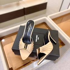 YSL「SAINT LAURENT*」 夏季新品 金属头优雅大气高跟凉鞋——————————全新春夏系列 YSL「SAINT LAURENT*」 夏季新品 金属头优雅大气高跟凉鞋——————————全新春夏系列