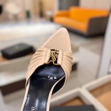 YSL「SAINT LAURENT*」 夏季新品 金属头优雅大气高跟凉鞋——————————全新春夏系列 YSL「SAINT LAURENT*」 夏季新品 金属头优雅大气高跟凉鞋——————————全新春夏系列