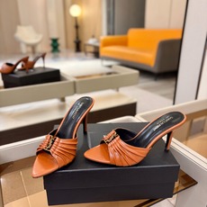 YSL「SAINT LAURENT*」 夏季新品 金属头优雅大气高跟凉鞋——————————全新春夏系列 YSL「SAINT LAURENT*」 夏季新品 金属头优雅大气高跟凉鞋——————————全新春夏系列
