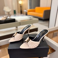 YSL「SAINT LAURENT*」 夏季新品 金属头优雅大气高跟凉鞋——————————全新春夏系列 YSL「SAINT LAURENT*」 夏季新品 金属头优雅大气高跟凉鞋——————————全新春夏系列