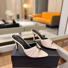 YSL「SAINT LAURENT*」 夏季新品 金属头优雅大气高跟凉鞋——————————全新春夏系列 YSL「SAINT LAURENT*」 夏季新品 金属头优雅大气高跟凉鞋——————————全新春夏系列