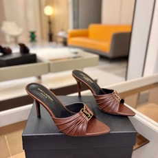 YSL「SAINT LAURENT*」 夏季新品 金属头优雅大气高跟凉鞋——————————全新春夏系列 YSL「SAINT LAURENT*」 夏季新品 金属头优雅大气高跟凉鞋——————————全新春夏系列