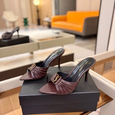 YSL「SAINT LAURENT*」 夏季新品 金属头优雅大气高跟凉鞋——————————全新春夏系列 YSL「SAINT LAURENT*」 夏季新品 金属头优雅大气高跟凉鞋——————————全新春夏系列