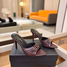 YSL「SAINT LAURENT*」 夏季新品 金属头优雅大气高跟凉鞋——————————全新春夏系列 YSL「SAINT LAURENT*」 夏季新品 金属头优雅大气高跟凉鞋——————————全新春夏系列