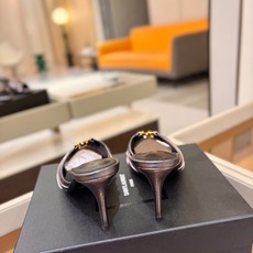YSL「SAINT LAURENT*」 夏季新品 金属头优雅大气高跟凉鞋——————————全新春夏系列 YSL「SAINT LAURENT*」 夏季新品 金属头优雅大气高跟凉鞋——————————全新春夏系列