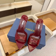 Le Silla 漆皮细跟凉拖|温柔氛围感天花板 漆皮自带柔光滤镜,一眼沦陷的高级裸色,完美贴合肤色, Le Silla 漆皮细跟凉拖|温柔氛围感天花板 漆皮自带柔光滤镜,一眼沦陷的高级裸色,完美贴合肤色,
