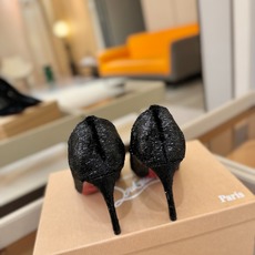 (经典款) 质感立体穿出时尚芭莎的气质 优质皮里更加柔软透气,无敌瘦腿,穿上立马拉升腿的长度~涵深刻,洞察犀利! 走量, (经典款) 质感立体穿出时尚芭莎的气质 优质皮里更加柔软透气,无敌瘦腿,穿上立马拉升腿的长度~涵深刻,洞察犀利! 走量,