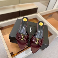 YSL「SAINT LAURENT*」 夏季新品 尖头优雅大气高跟拖鞋 —————————— 尖头设计拉长腿部线条, YSL「SAINT LAURENT*」 夏季新品 尖头优雅大气高跟拖鞋 —————————— 尖头设计拉长腿部线条,