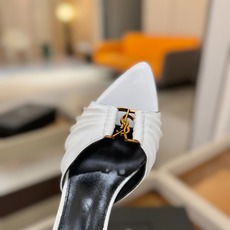 YSL「SAINT LAURENT*」 夏季新品 尖头优雅大气高跟拖鞋 —————————— 尖头设计拉长腿部线条, YSL「SAINT LAURENT*」 夏季新品 尖头优雅大气高跟拖鞋 —————————— 尖头设计拉长腿部线条,