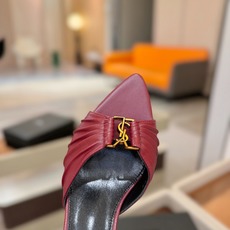 YSL「SAINT LAURENT*」 夏季新品 金属头优雅大气高跟凉鞋 —————————— 全新春夏系列后带方扣高 YSL「SAINT LAURENT*」 夏季新品 金属头优雅大气高跟凉鞋 —————————— 全新春夏系列后带方扣高