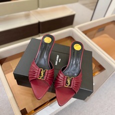 YSL「SAINT LAURENT*」 夏季新品 金属头优雅大气高跟凉鞋 —————————— 全新春夏系列后带方扣高 YSL「SAINT LAURENT*」 夏季新品 金属头优雅大气高跟凉鞋 —————————— 全新春夏系列后带方扣高