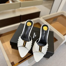 YSL「SAINT LAURENT*」 夏季新品 尖头优雅大气高跟拖鞋 —————————— 尖头设计拉长腿部线条, YSL「SAINT LAURENT*」 夏季新品 尖头优雅大气高跟拖鞋 —————————— 尖头设计拉长腿部线条,