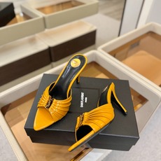 YSL「SAINT LAURENT*」 夏季新品 尖头优雅大气高跟拖鞋 —————————— 尖头设计拉长腿部线条, YSL「SAINT LAURENT*」 夏季新品 尖头优雅大气高跟拖鞋 —————————— 尖头设计拉长腿部线条,