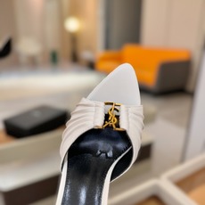 YSL「SAINT LAURENT*」 夏季新品 尖头优雅大气高跟拖鞋 —————————— 尖头设计拉长腿部线条, YSL「SAINT LAURENT*」 夏季新品 尖头优雅大气高跟拖鞋 —————————— 尖头设计拉长腿部线条,