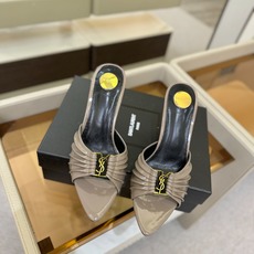 YSL「SAINT LAURENT*」 夏季新品 尖头优雅大气高跟拖鞋 —————————— 尖头设计拉长腿部线条, YSL「SAINT LAURENT*」 夏季新品 尖头优雅大气高跟拖鞋 —————————— 尖头设计拉长腿部线条,