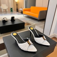 YSL「SAINT LAURENT*」 夏季新品 尖头优雅大气高跟拖鞋 —————————— 尖头设计拉长腿部线条, YSL「SAINT LAURENT*」 夏季新品 尖头优雅大气高跟拖鞋 —————————— 尖头设计拉长腿部线条,