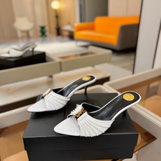 YSL「SAINT LAURENT*」 夏季新品 尖头优雅大气高跟拖鞋 —————————— 尖头设计拉长腿部线条, YSL「SAINT LAURENT*」 夏季新品 尖头优雅大气高跟拖鞋 —————————— 尖头设计拉长腿部线条,