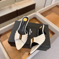 YSL「SAINT LAURENT*」 夏季新品 尖头优雅大气高跟拖鞋 —————————— 尖头设计拉长腿部线条, YSL「SAINT LAURENT*」 夏季新品 尖头优雅大气高跟拖鞋 —————————— 尖头设计拉长腿部线条,
