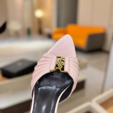 YSL「SAINT LAURENT*」 夏季新品 尖头优雅大气高跟拖鞋 —————————— 尖头设计拉长腿部线条, YSL「SAINT LAURENT*」 夏季新品 尖头优雅大气高跟拖鞋 —————————— 尖头设计拉长腿部线条,