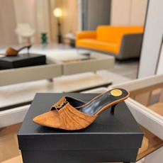 YSL「SAINT LAURENT*」 夏季新品 尖头优雅大气高跟拖鞋 —————————— 尖头设计拉长腿部线条, YSL「SAINT LAURENT*」 夏季新品 尖头优雅大气高跟拖鞋 —————————— 尖头设计拉长腿部线条,