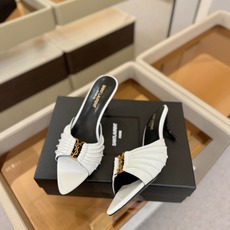 YSL「SAINT LAURENT*」 夏季新品 尖头优雅大气高跟拖鞋 —————————— 尖头设计拉长腿部线条, YSL「SAINT LAURENT*」 夏季新品 尖头优雅大气高跟拖鞋 —————————— 尖头设计拉长腿部线条,