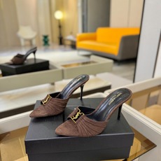YSL「SAINT LAURENT*」 夏季新品 尖头优雅大气高跟拖鞋 —————————— 尖头设计拉长腿部线条, YSL「SAINT LAURENT*」 夏季新品 尖头优雅大气高跟拖鞋 —————————— 尖头设计拉长腿部线条,